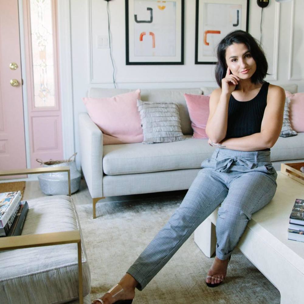 Meet your Posher, Cara